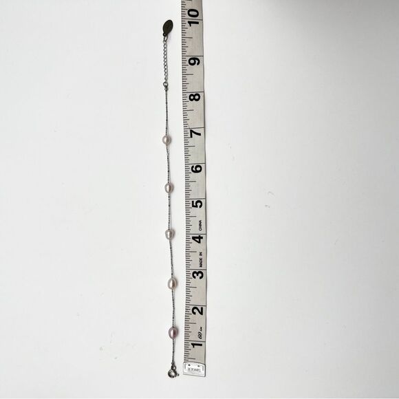 Laila Rowe Dainty Light Pink Faux Pearl Silver Tone Chain Bracelet 8.5” - Picture 7 of 8